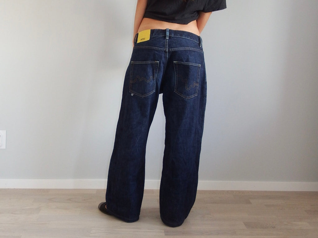 WESC JEANS