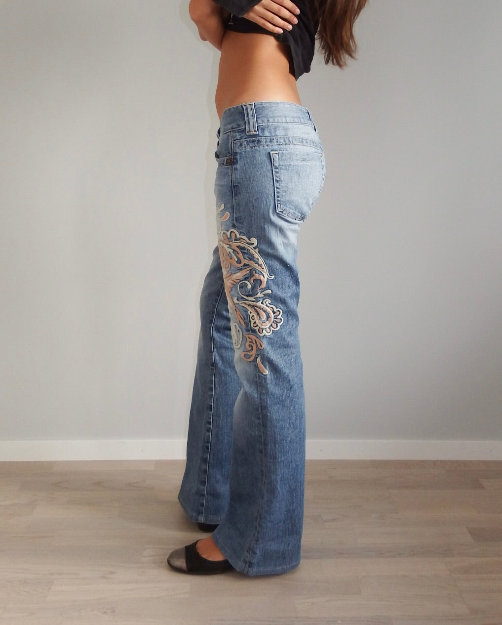 GUESS VINTAGE JEANS