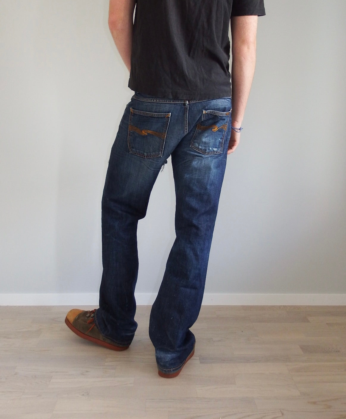 NUDIE JEANS